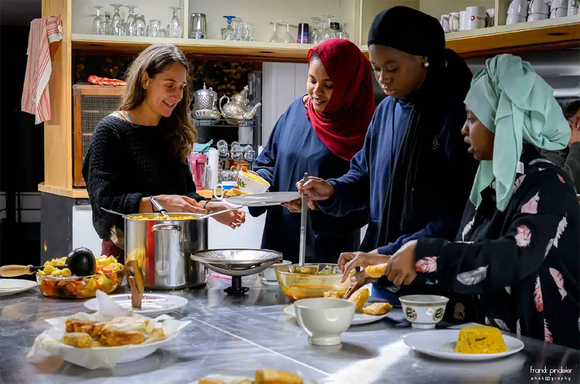 Repas à l'association PACCO